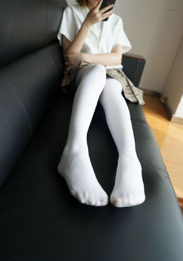 可疑的美容院在线看_国产剧高清电影在线